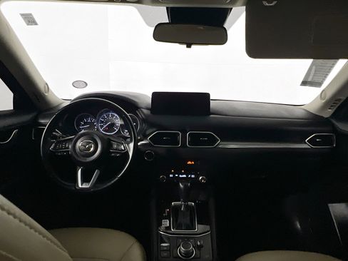 Used 2021 MAZDA CX-5 Touring image 31
