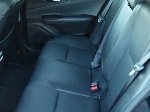 Used 2024 Toyota Prius XLE image 31