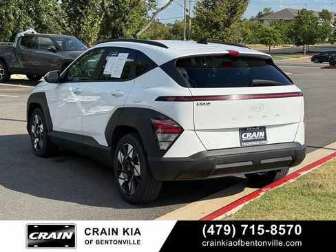 Used 2025 Hyundai Kona SEL FWD image 5