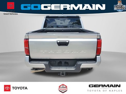 Used 2026 Toyota Tacoma SR5 RWD image 10