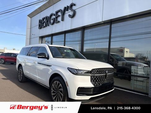 New 2025 Lincoln Navigator L Black Label image 1