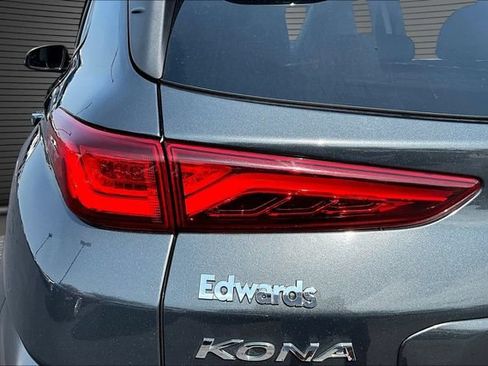 Used 2021 Hyundai Kona Limited AWD/4WD image 22