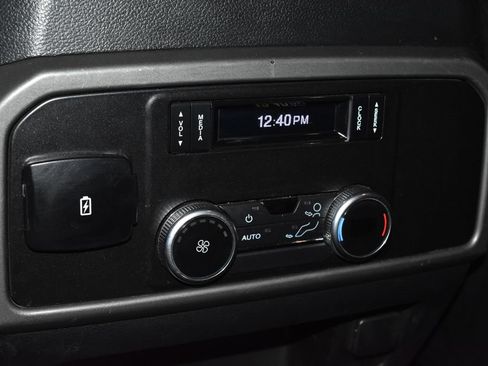 Used 2020 Ford Expedition XLT AWD/4WD image 20