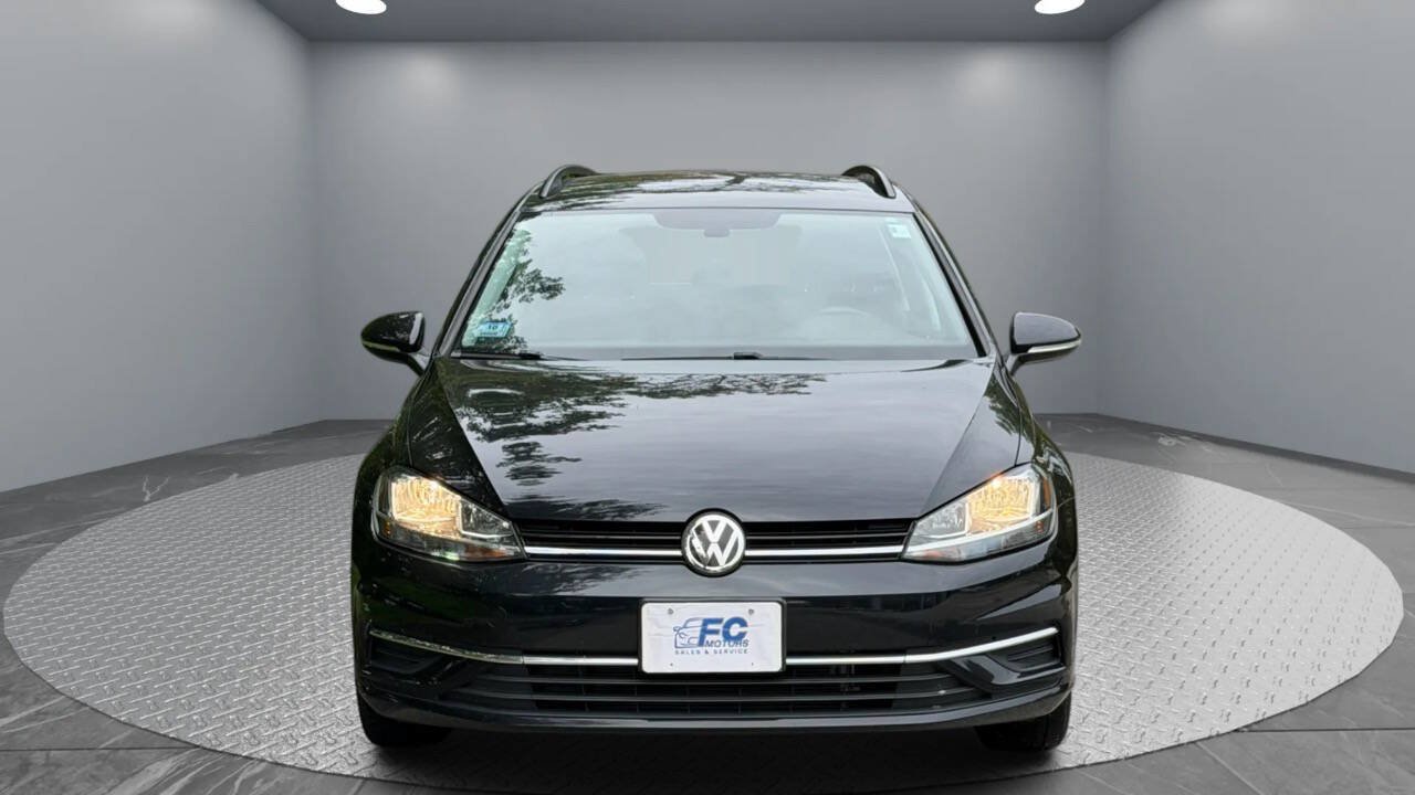 Used 2019 Volkswagen Golf S AWD/4WD image 2