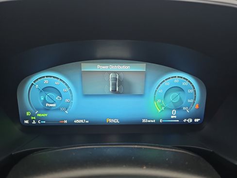 Used 2023 Ford Escape ST-Line Elite w/ Premium Technology Package AWD/4WD image 26