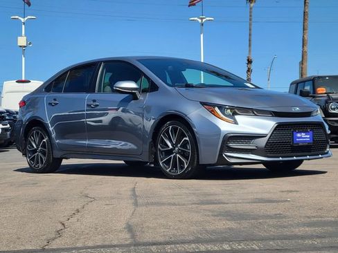 Used 2020 Toyota Corolla SE w/ Carpet Mat Package (TMS) FWD image 27