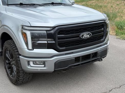 Used 2024 Ford F150 Lariat w/ Tow/Haul Package AWD/4WD image 5