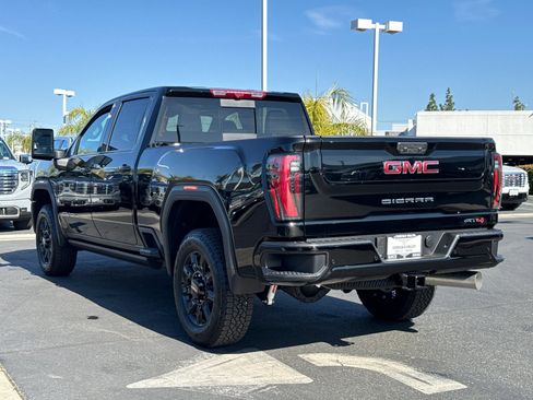 New 2026 GMC Sierra 2500 AT4 w/ AT4 Premium Plus Package image 11