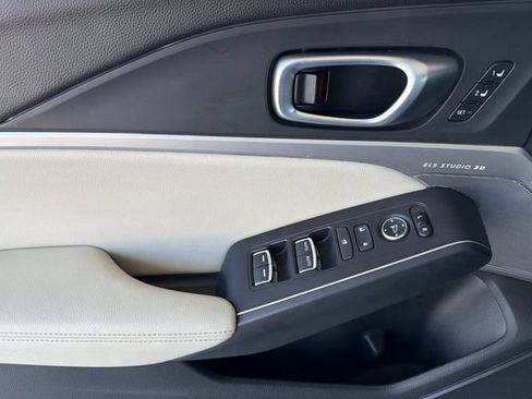 Used 2024 Acura Integra A-Spec w/ Technology Package FWD image 11