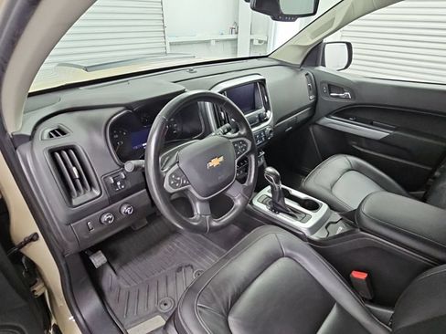 Used 2022 Chevrolet Colorado ZR2 AWD/4WD image 12