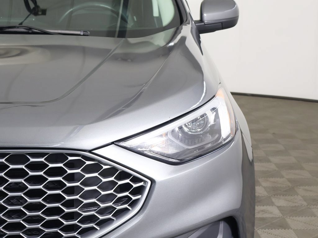 Used 2024 Ford Edge SEL AWD/4WD image 14