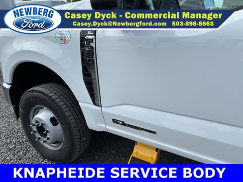 New 2025 Ford F350 XL w/ XL Chrome Package image 13