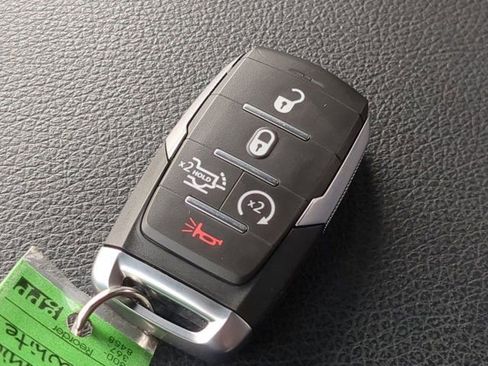 Used 2025 RAM 2500 Laramie image 29