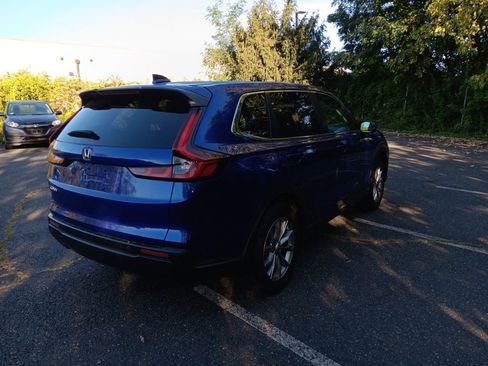 Used 2024 Honda CR-V EX-L image 5