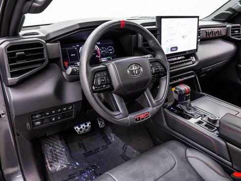 Used 2024 Toyota Sequoia TRD Pro AWD/4WD image 20