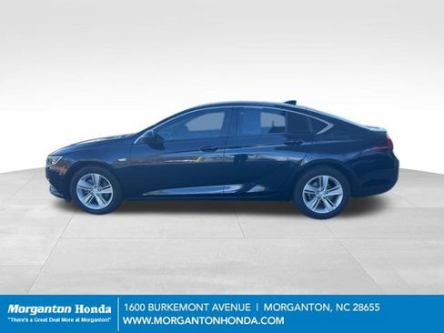 Used 2018 Buick Regal Preferred image 5