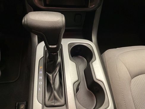 Used 2019 Chevrolet Colorado LT w/ LT Convenience Package AWD/4WD image 15