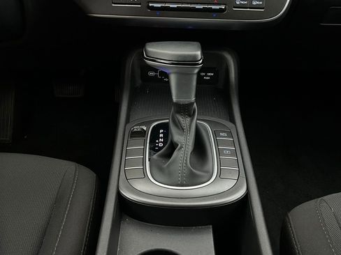 Used 2025 Hyundai Kona SEL image 23