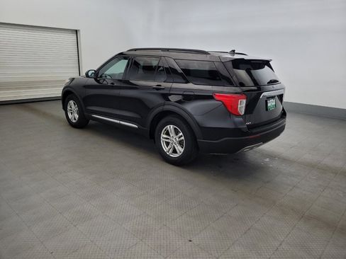 Used 2020 Ford Explorer XLT w/ Equipment Group 202A RWD image 3