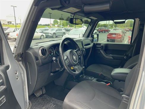 Used 2017 Jeep Wrangler Unlimited Sport w/ Quick Order Package 24S AWD/4WD image 10