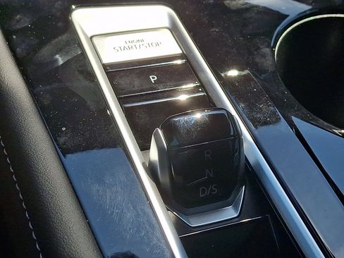 Used 2026 Volkswagen Atlas SEL Premium R-Line AWD/4WD image 18