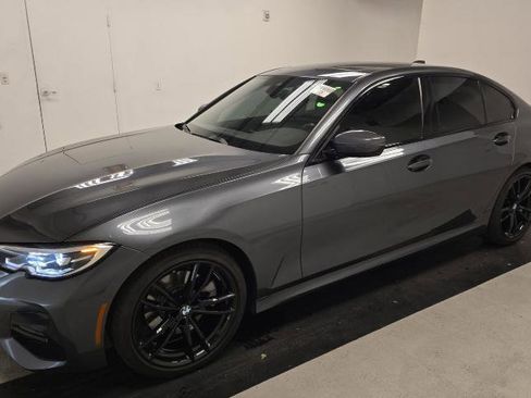 Used 2022 BMW 330i xDrive 330i xDrive w/ M Sport Package image 1