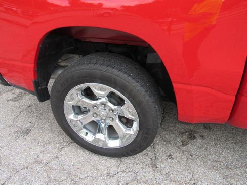 Used 2022 RAM 1500 Big Horn AWD/4WD image 4