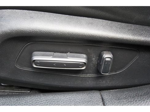 Used 2022 Honda Civic Touring image 29