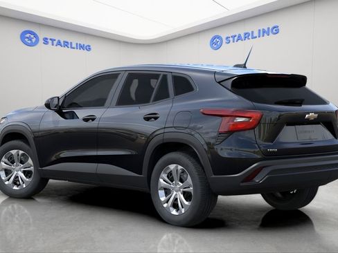 New 2026 Chevrolet Trax LS FWD image 2