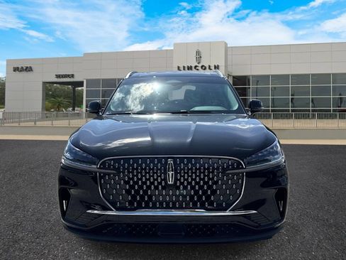 New 2026 Lincoln Aviator 2WD image 8