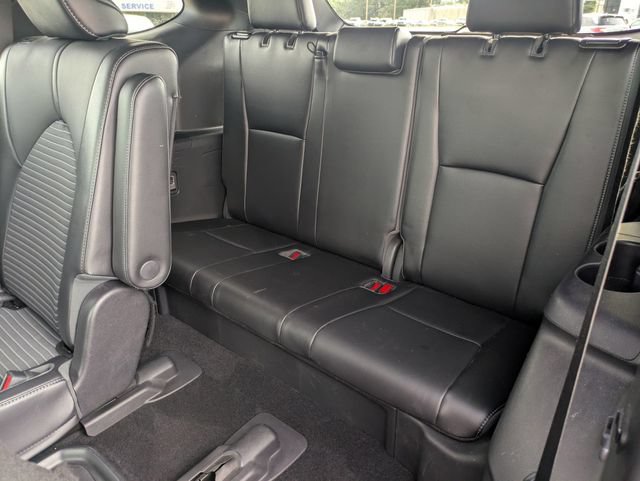 Used 2021 Toyota Highlander XSE AWD/4WD image 32