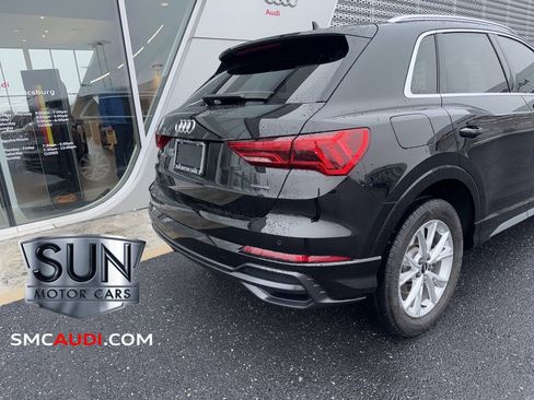 Certified 2022 Audi Q3 2.0T Premium Plus w/ Premium Plus Package image 4