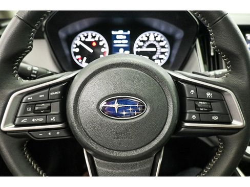 Used 2025 Subaru Outback Premium AWD/4WD image 21