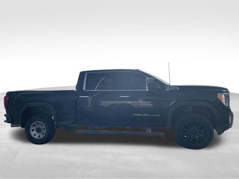 Used 2021 GMC Sierra 3500 Denali w/ Denali Black Diamond Edition image 6