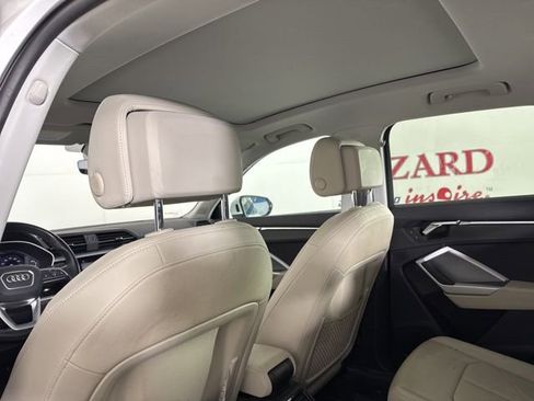 Used 2022 Audi Q3 2.0T Premium image 14