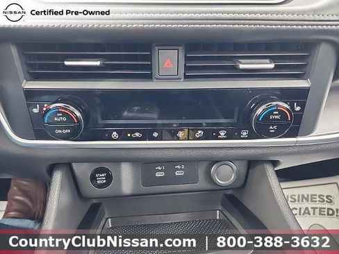 Certified 2024 Nissan Rogue SV w/ SV Premium Package image 16