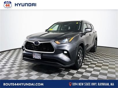 Used 2022 Toyota Highlander XLE