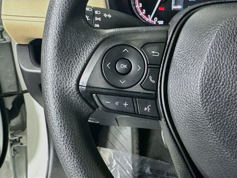 Used 2025 Toyota RAV4 LE FWD image 16
