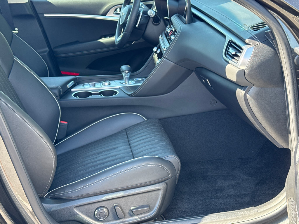 Used 2026 Genesis G70 2.5T Prestige RWD image 13