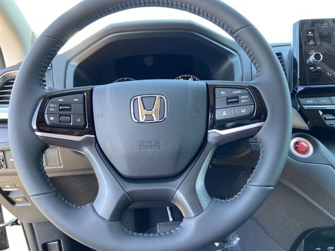 New 2026 Honda Odyssey EX-L image 30