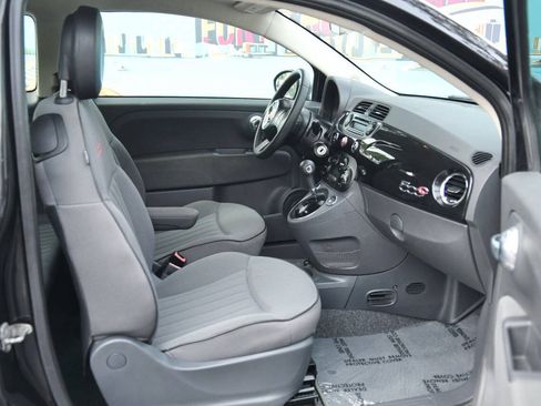Used 2012 FIAT 500 Lounge FWD image 36
