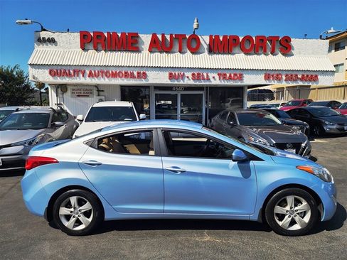 Used 2013 Hyundai Elantra GLS w/ Preferred Pkg image 1