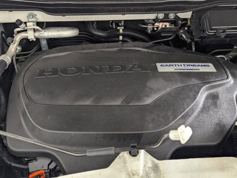 Used 2018 Honda Pilot Elite image 10