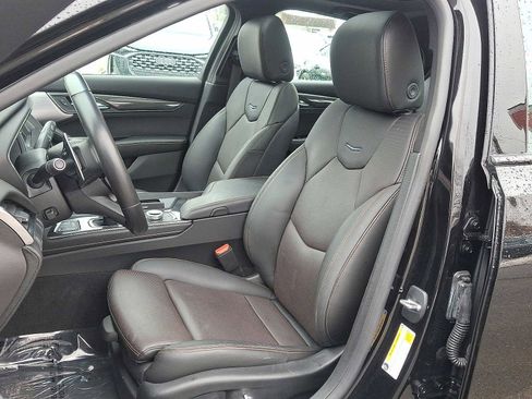 Used 2023 Cadillac CT5 V w/ Premium Package image 11