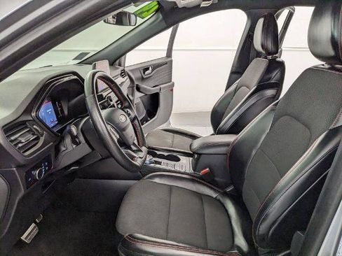 Certified 2024 Ford Escape ST-Line AWD/4WD image 33