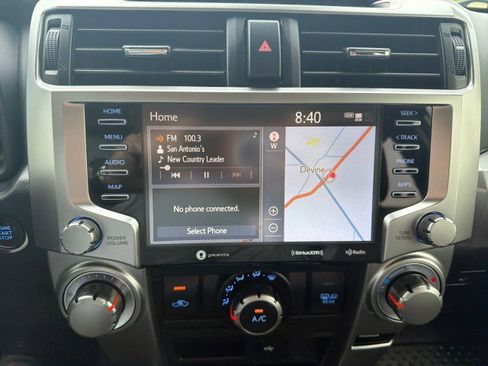 Used 2022 Toyota 4Runner SR5 Premium w/ Moonroof Package RWD image 9
