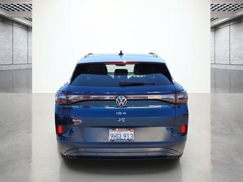 Used 2023 Volkswagen ID.4 2WD image 8