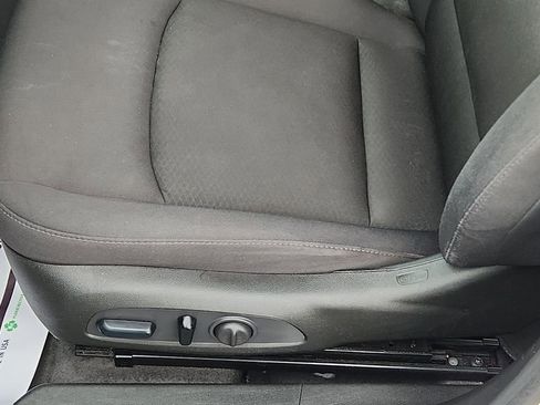 Used 2023 Chevrolet Malibu LT image 16