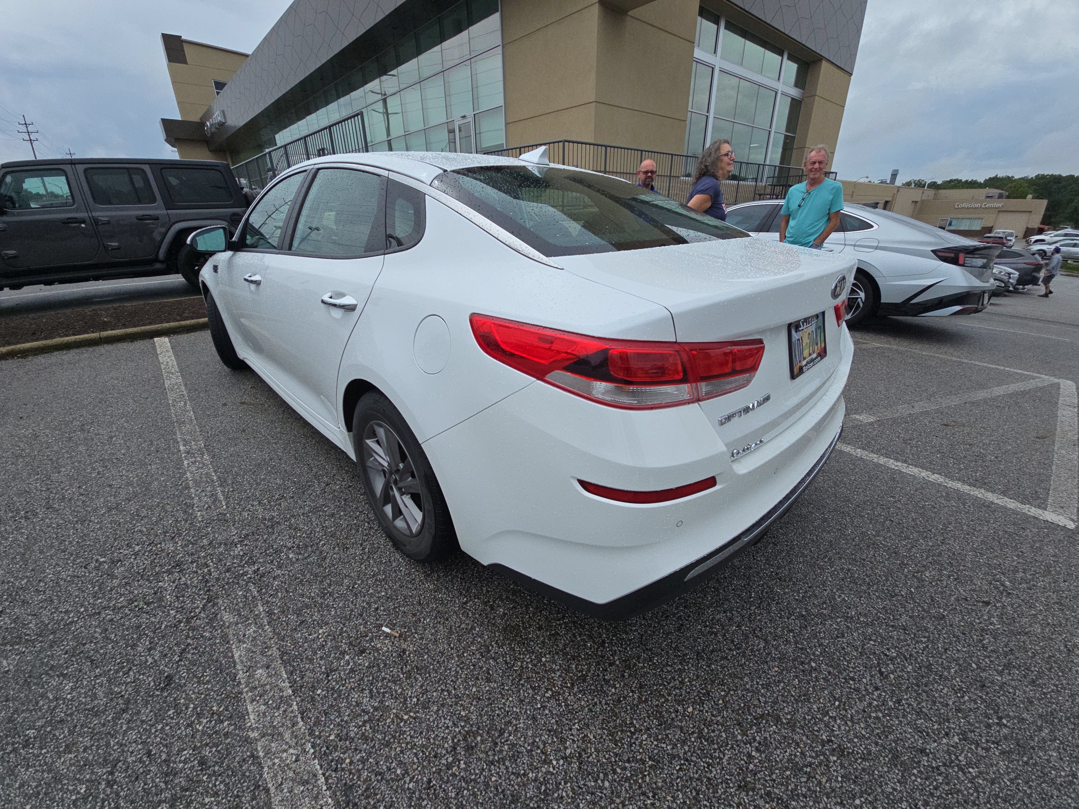 Used 2020 Kia Optima LX FWD image 3