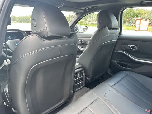 Used 2025 BMW 330i xDrive Sedan AWD/4WD image 22